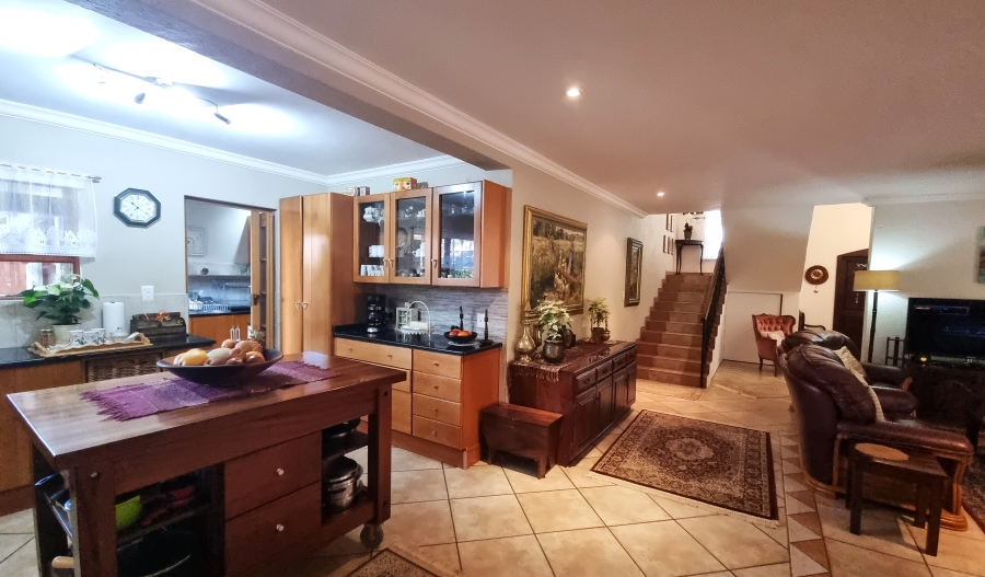 3 Bedroom Property for Sale in Melodie North West